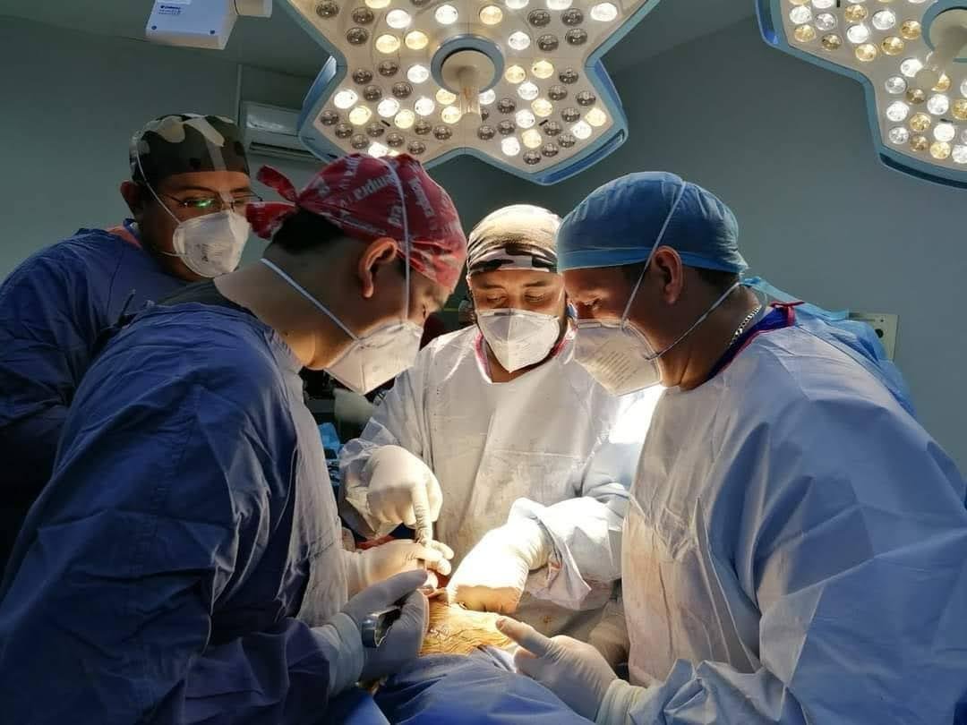 Dr. Carlos M. Luna Cano - Galería